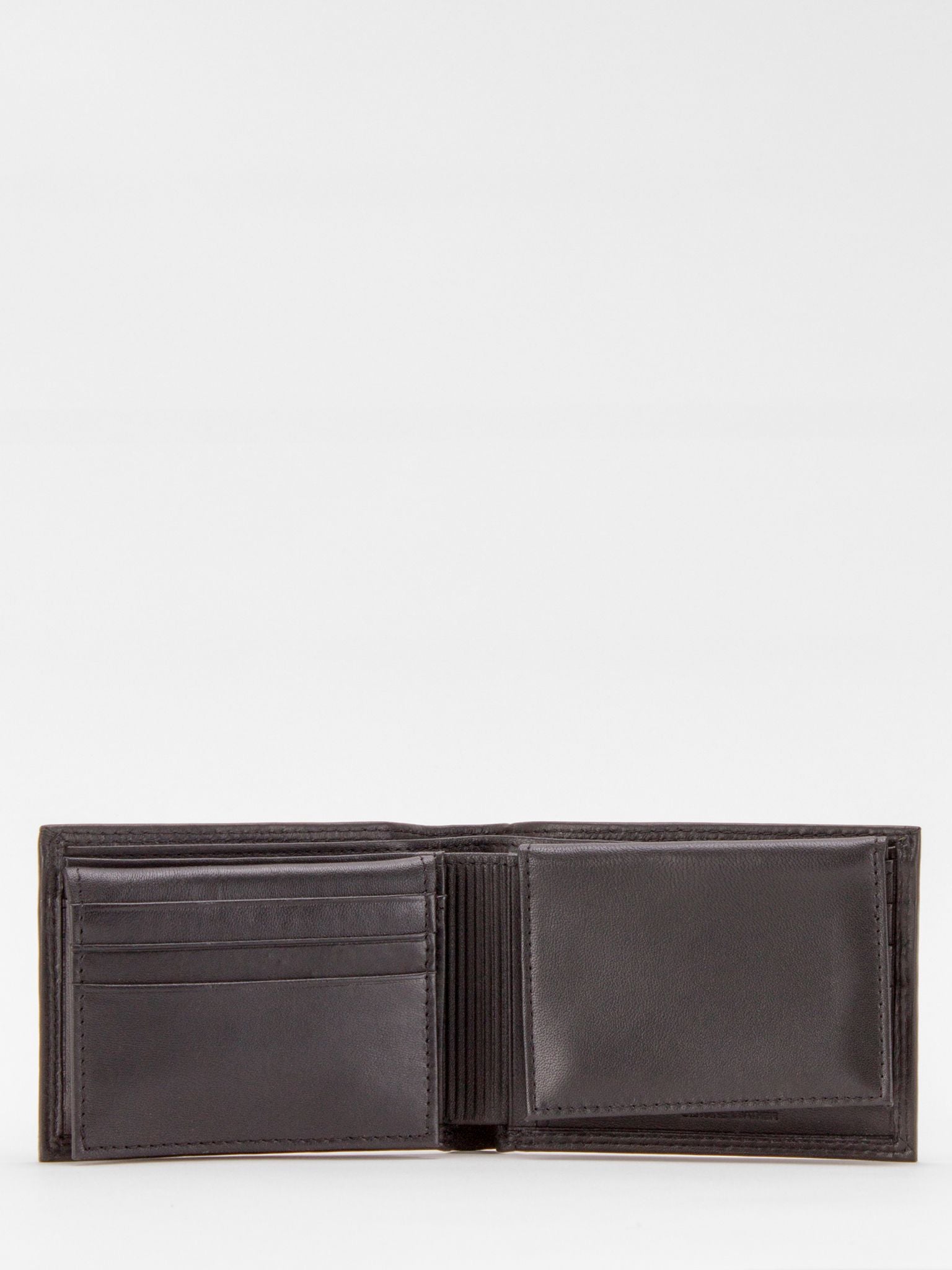 BUXTON Robert RFID Blocking Double Passcase Leather Billfold (Black)